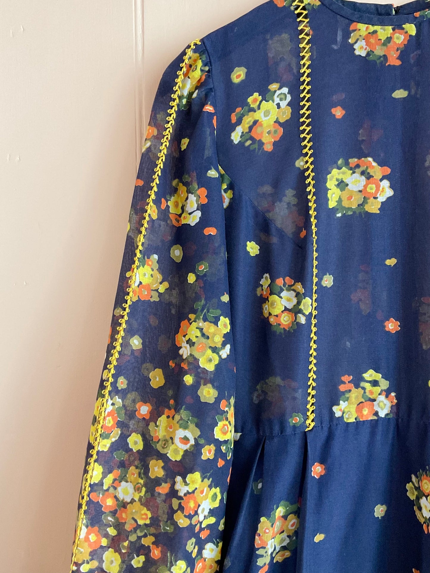 Vintage 1970’s Floral Maxi dress