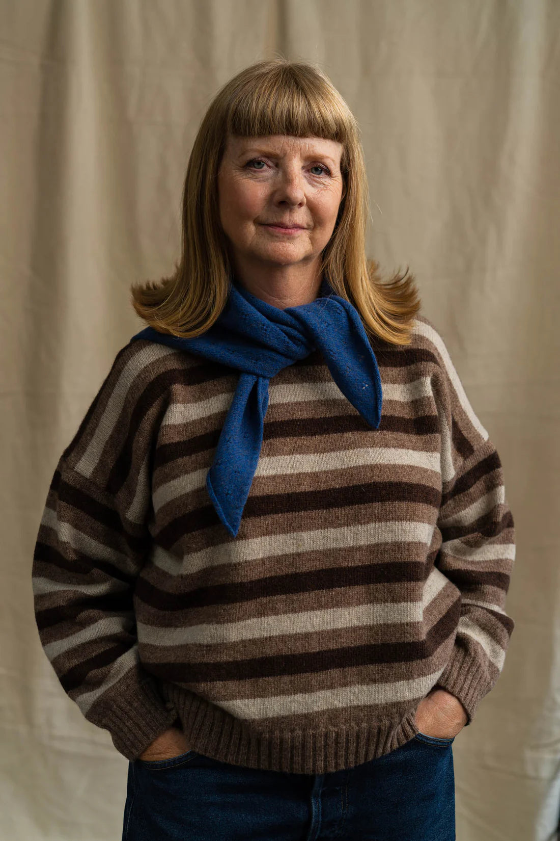 Pointelle Triangle Scarf- Lapiz