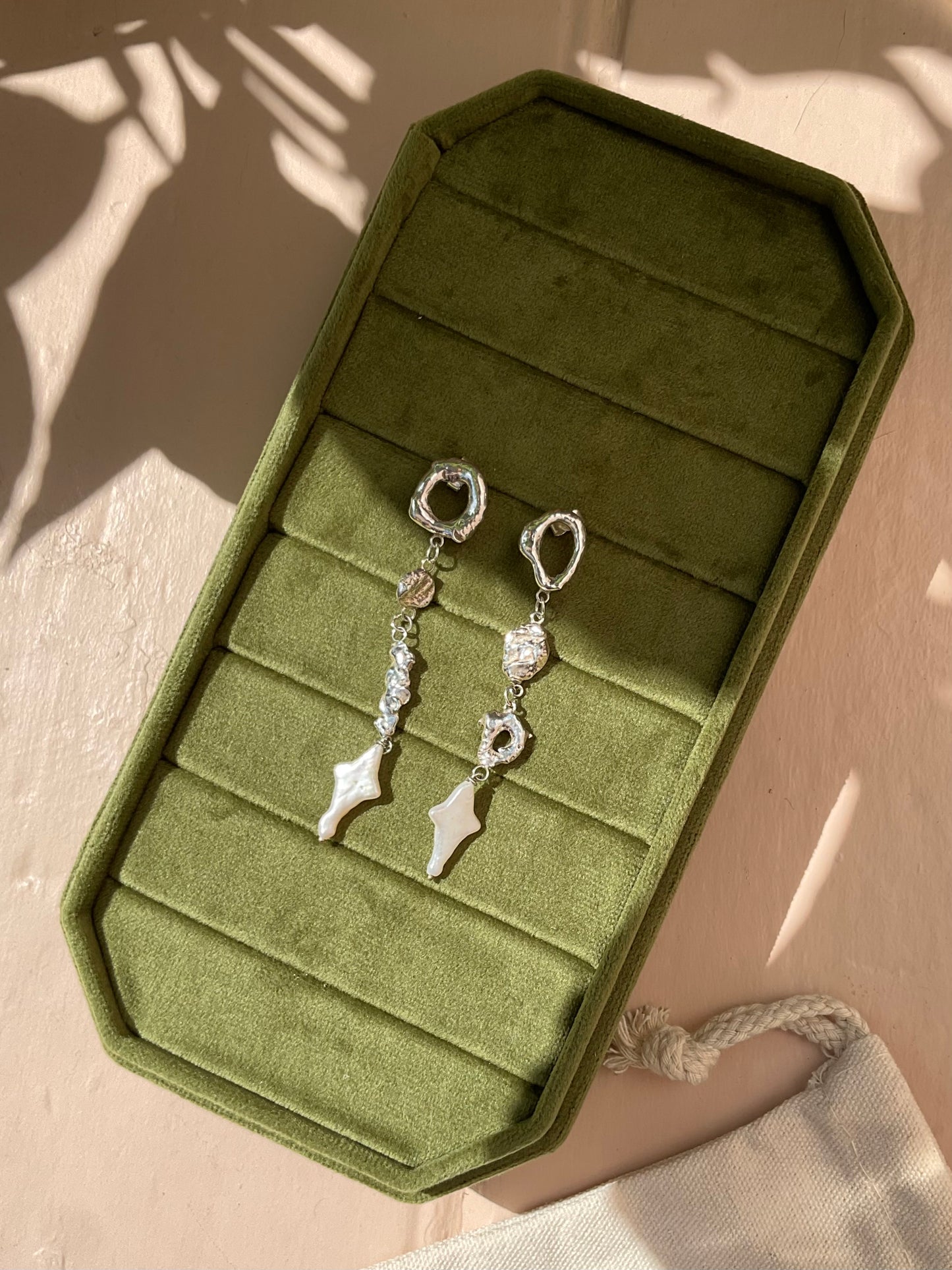 Hagstone Pearl Earrings