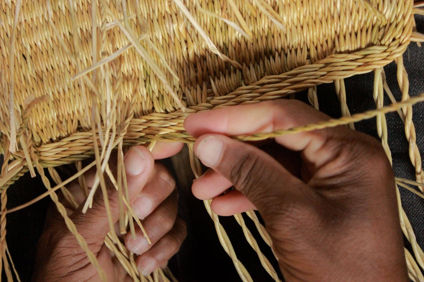 BUSUNU: Natural Woven Shopping Basket: Small