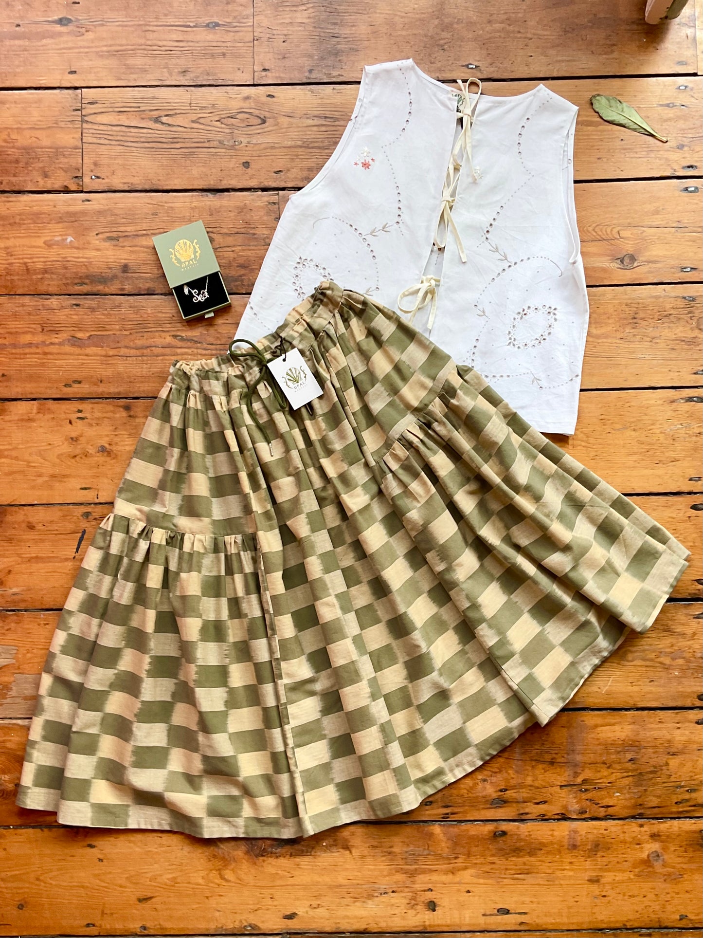 Minnie Midi Skirt