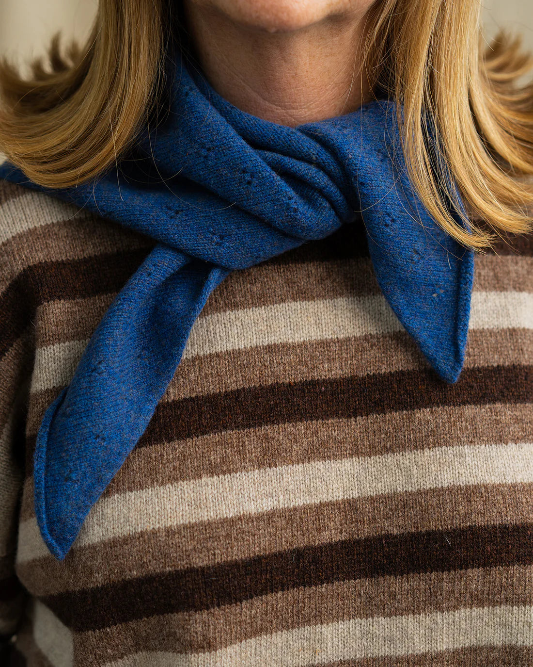 Pointelle Triangle Scarf- Lapiz