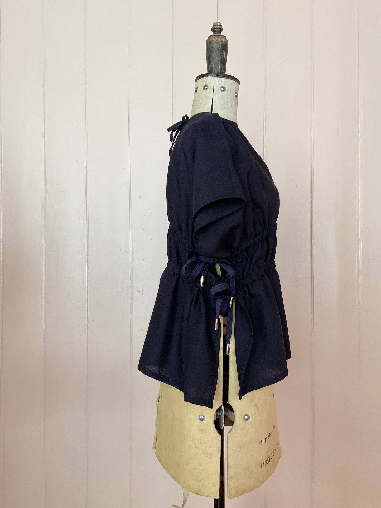 Hannah side tie top