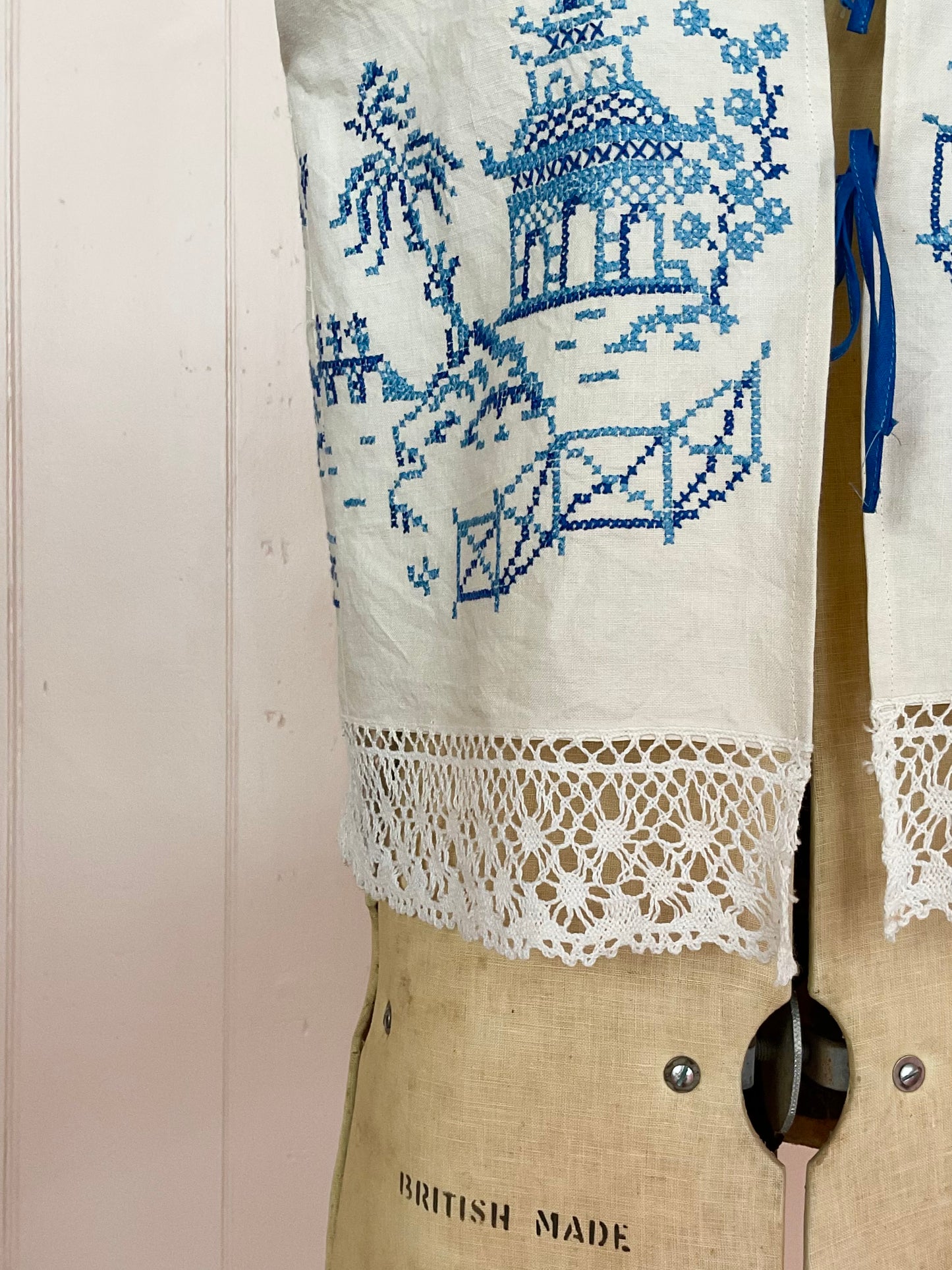 Jess vest 1, reworked vintage