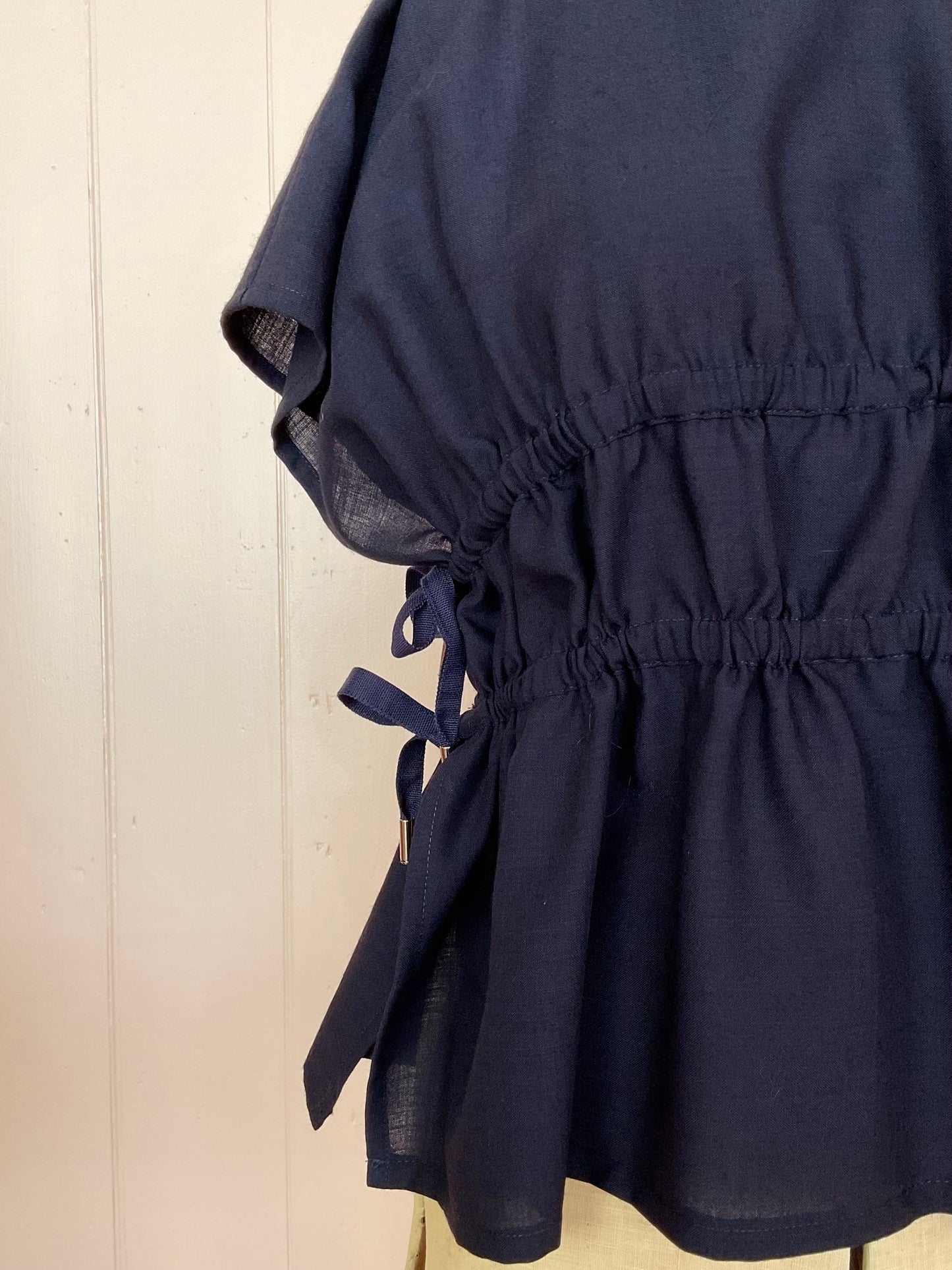Hannah side tie top