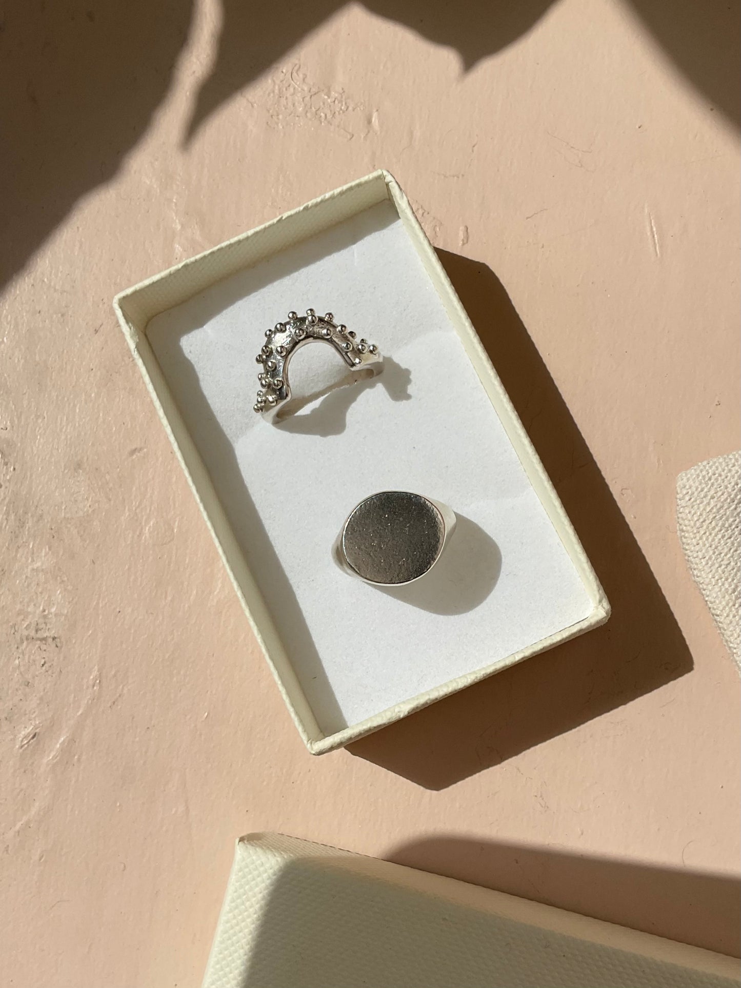 Caviar Arch Ring