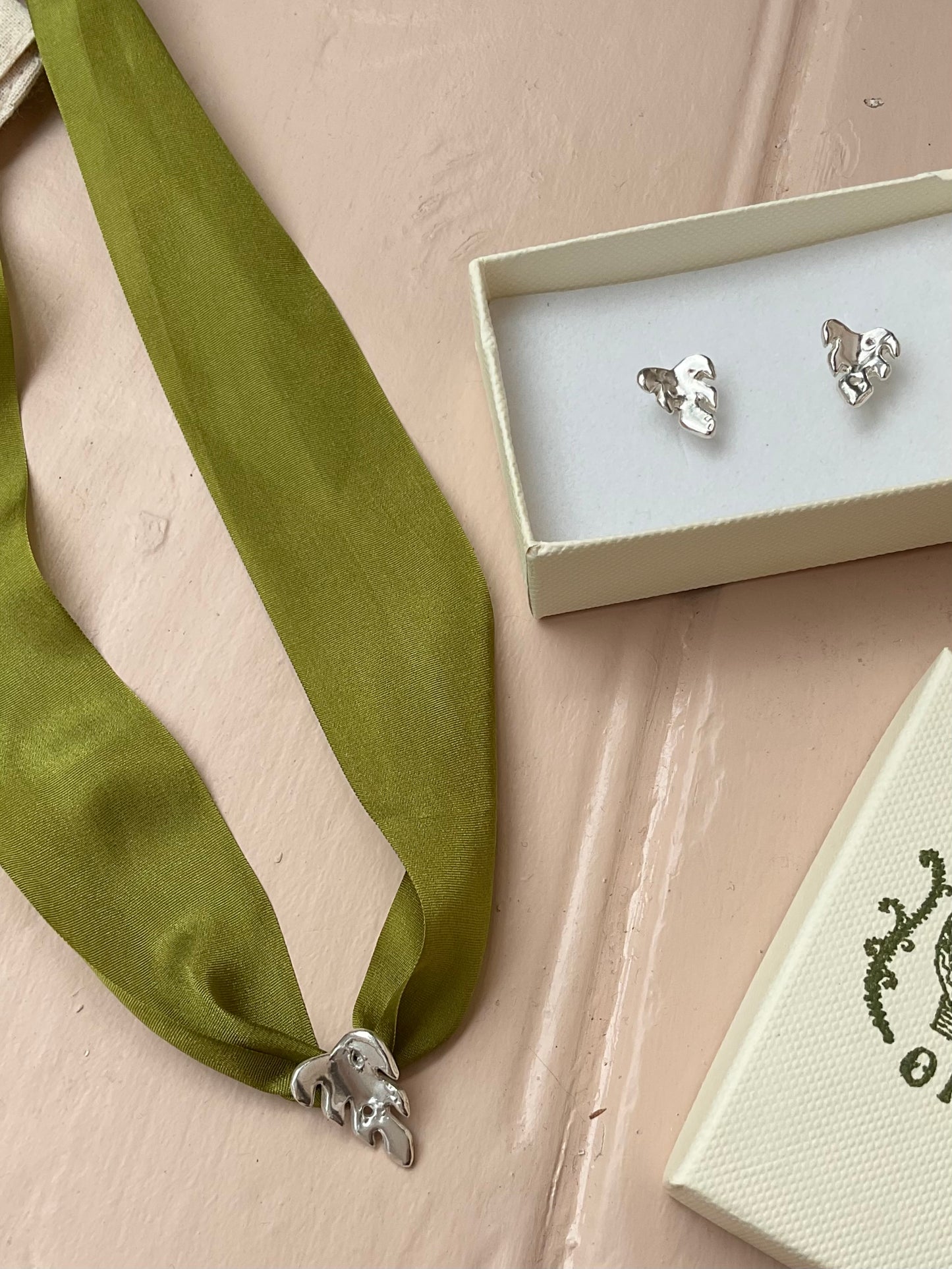 Green Fingers Earrings