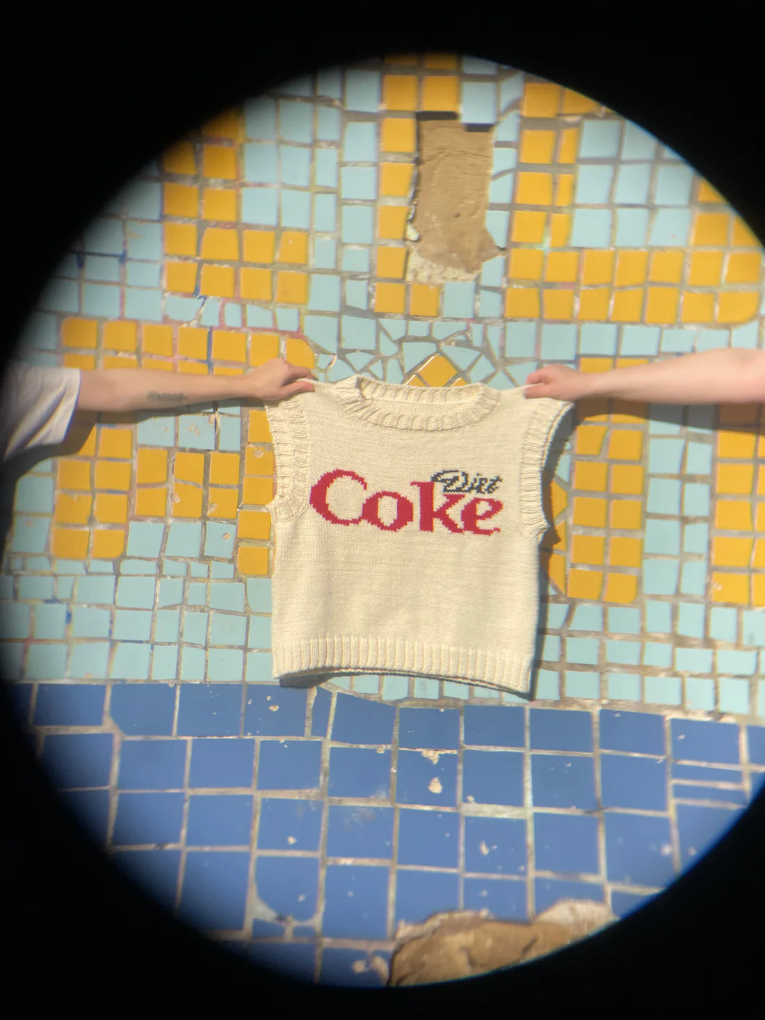 Cola sweater vest