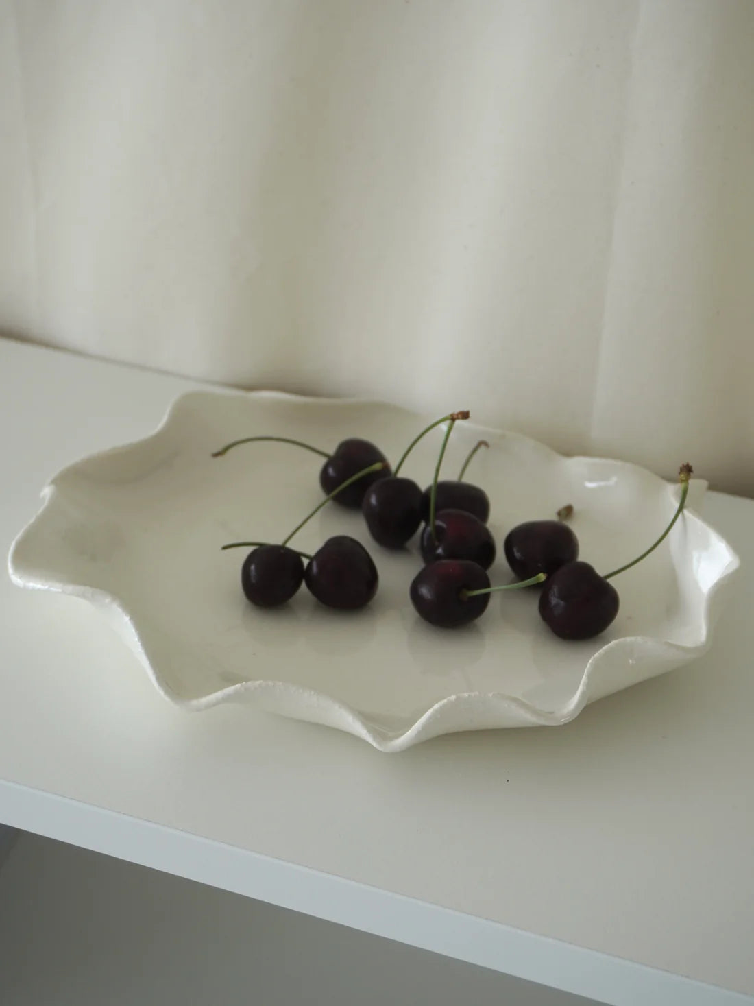 'Fluiform' SOFT sharing plate
