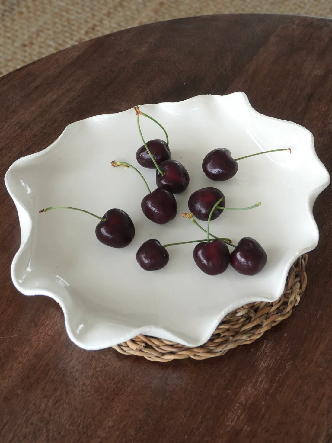 'Fluiform' SOFT sharing plate