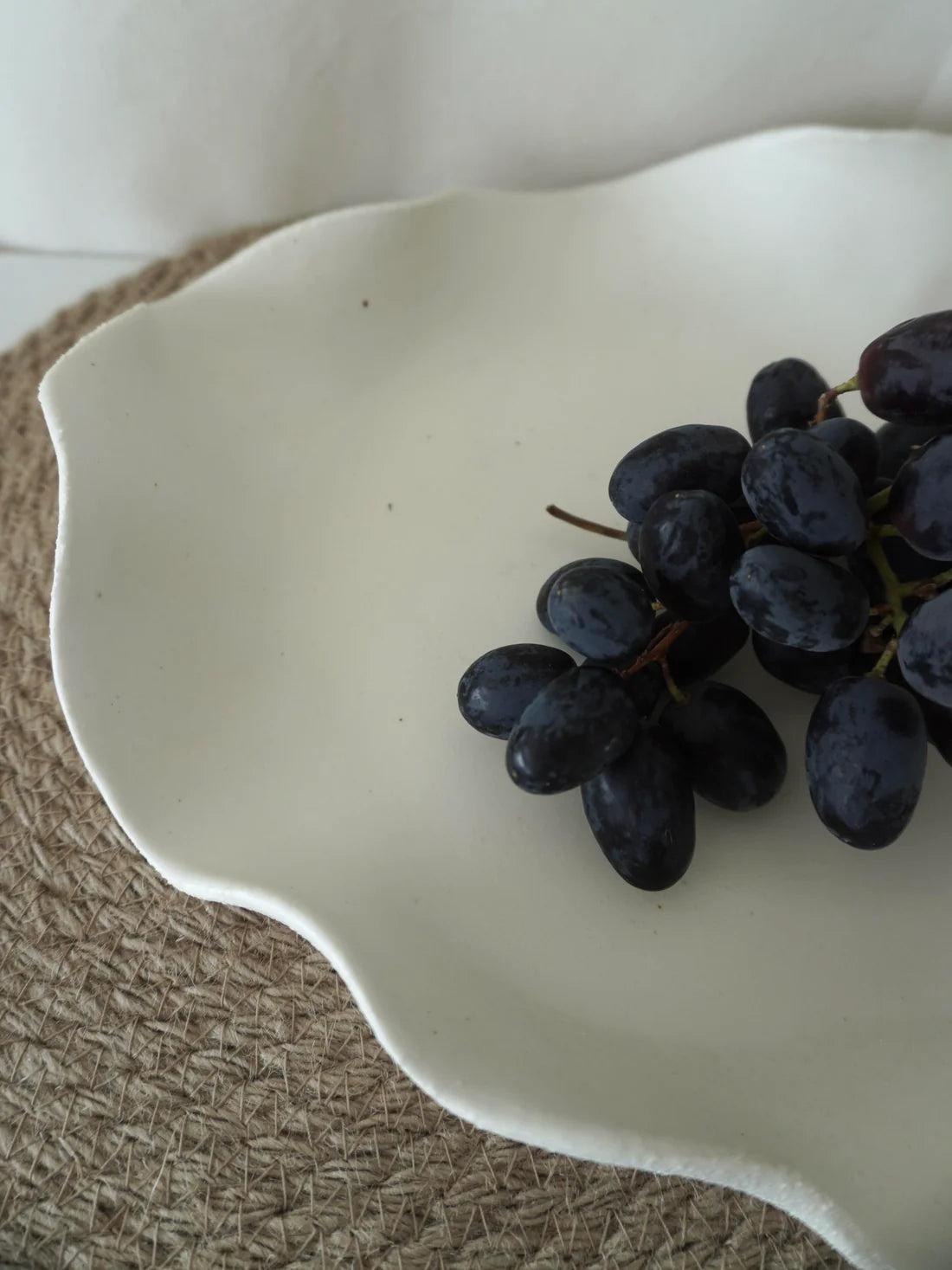 'Fluiform' SOFT sharing plate