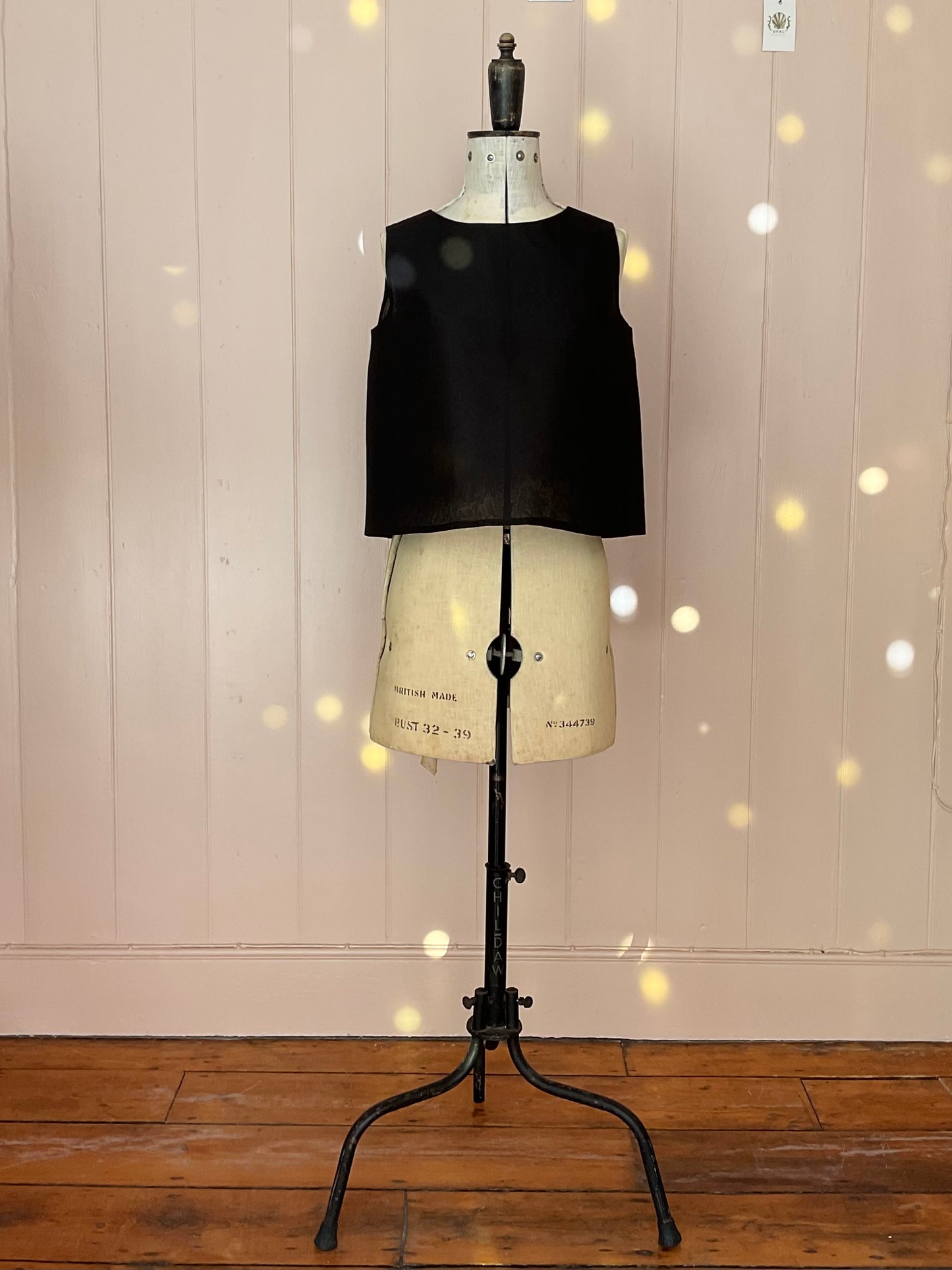 Otis Swing Top