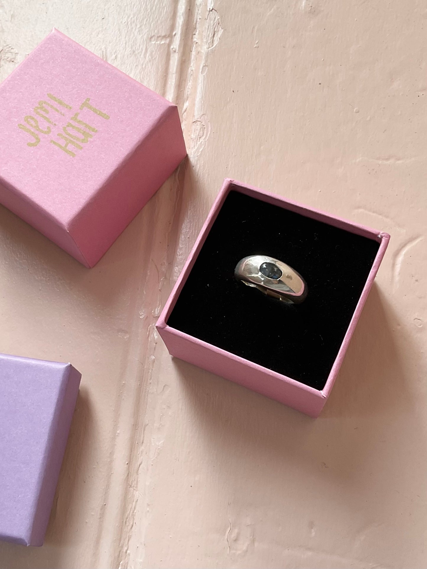 Silver & Labradorite Domed Ring