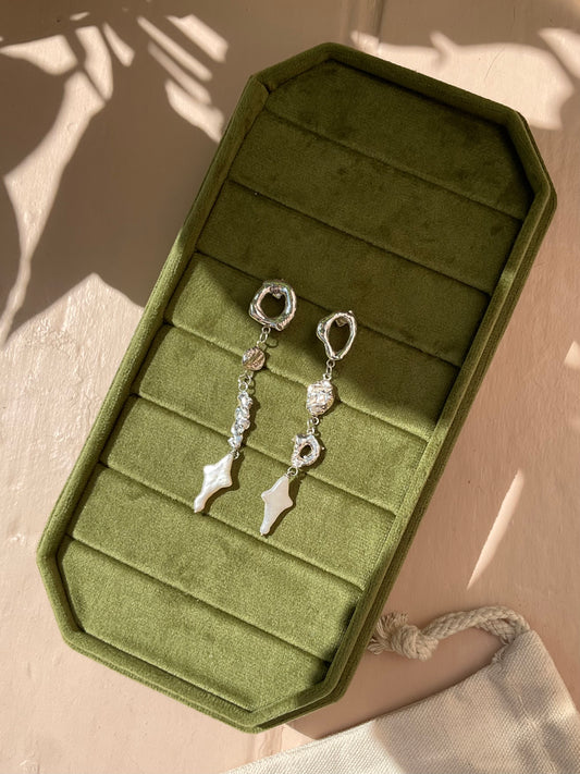 Hagstone Pearl Earrings