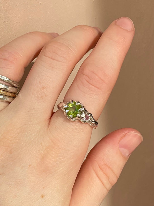 Peridot & Pink Sapphire Ring