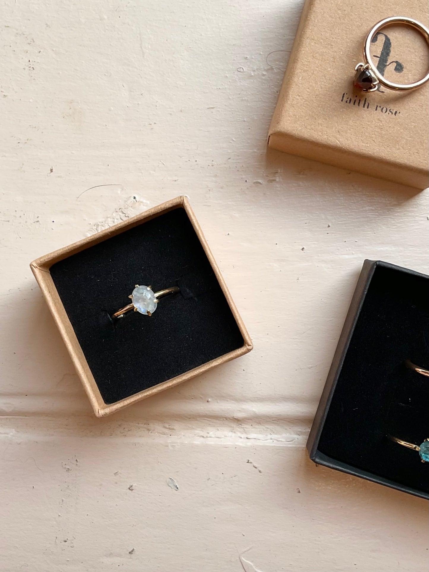 Moonstone, Gold Ring