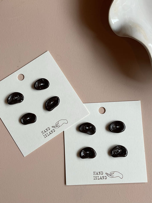 Cacao Bean Button