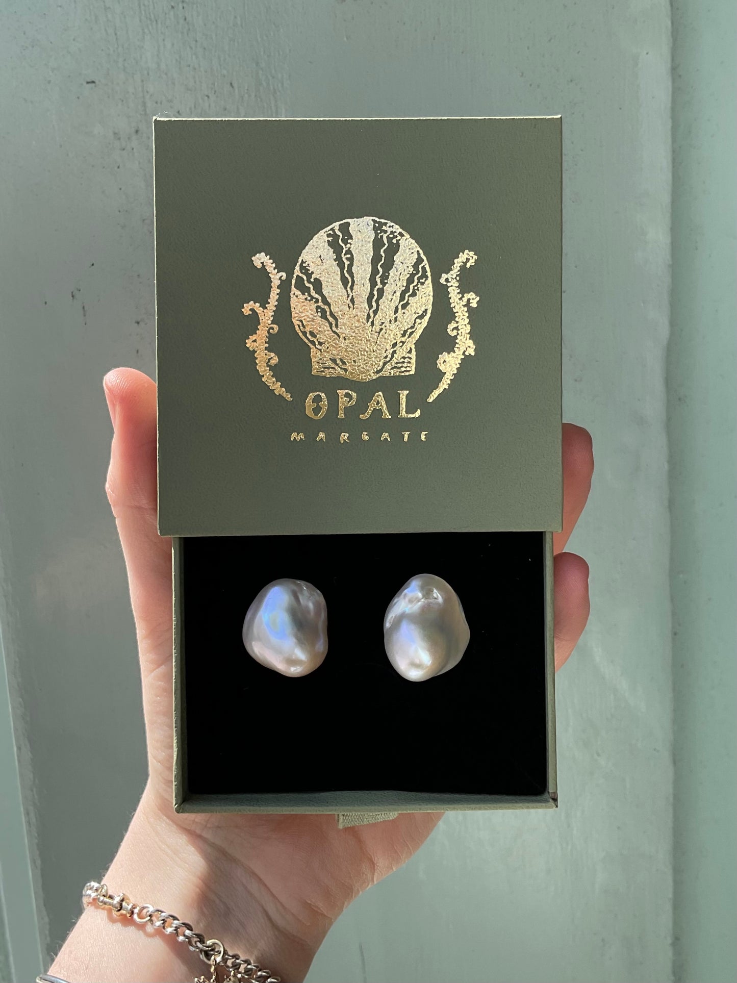 White freshwater pearl earrings