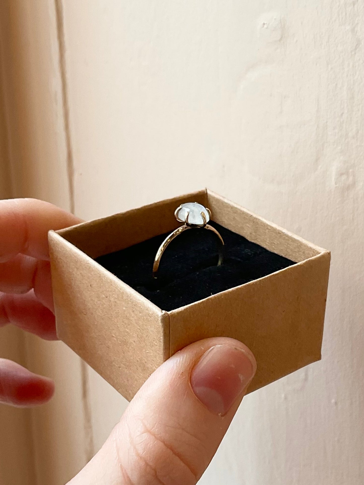 Moonstone, Gold Ring