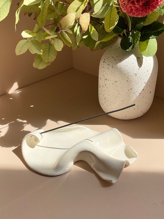 ‘Fluiform' Tray, White