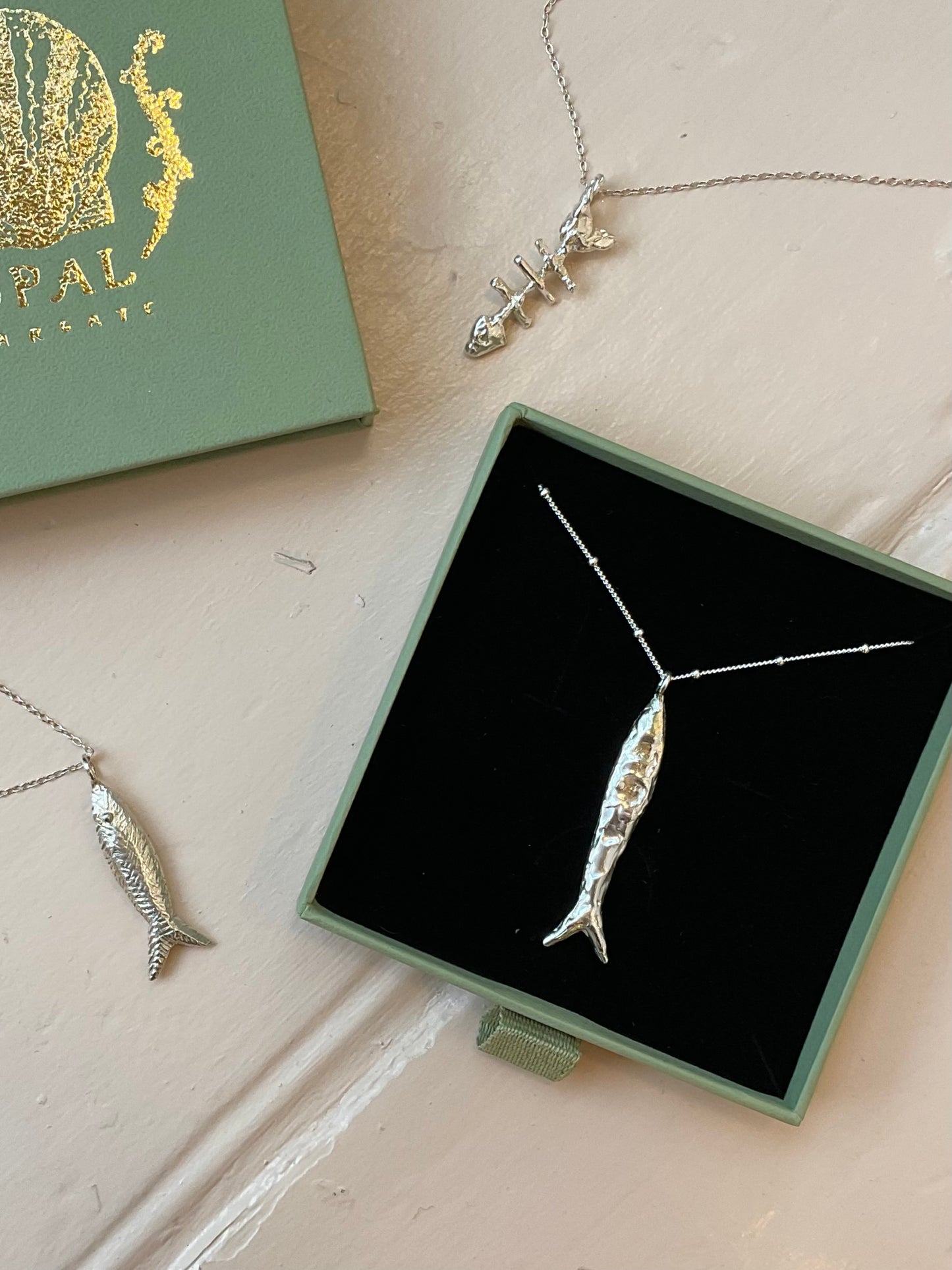 Pete’s Chippy Pendant