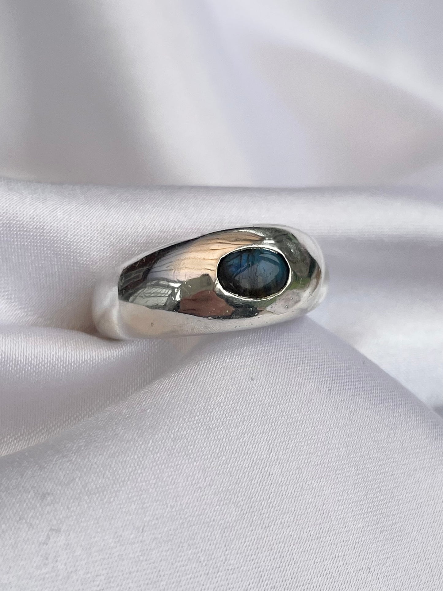 Silver & Labradorite Domed Ring