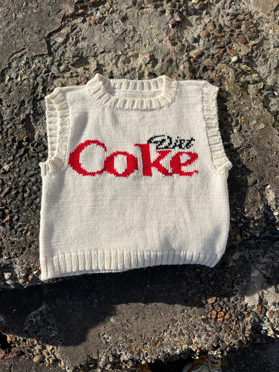 Cola sweater vest